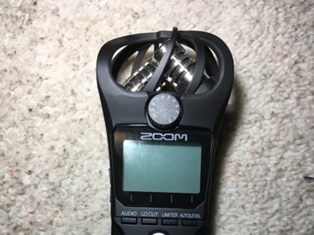 Zoom h1n audio recorder
