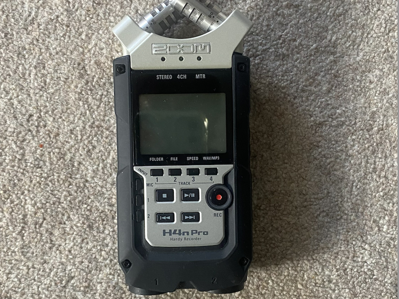 Zoom h4n pro recorder