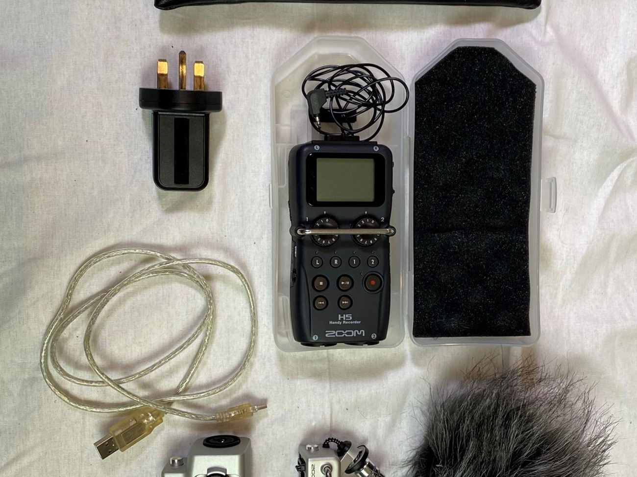 Zoom h5 field recorder kit