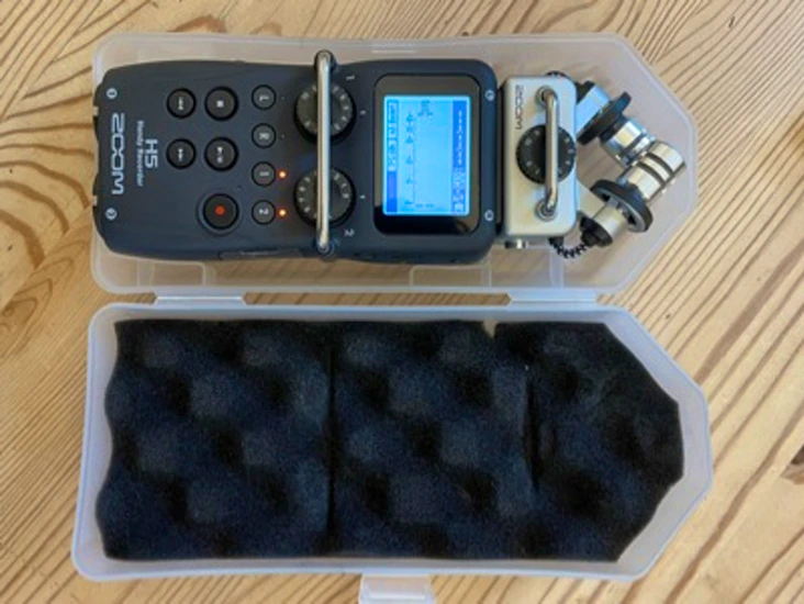 Zoom h5 handy portable recorder