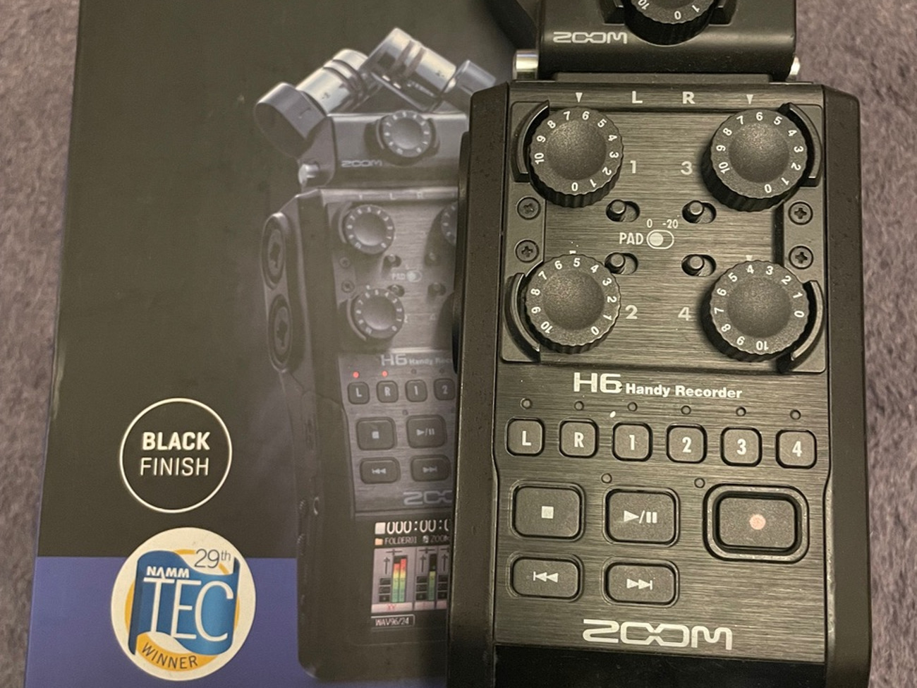 Zoom h6 recorder