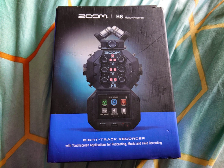 Zoom h8 8 track recorder