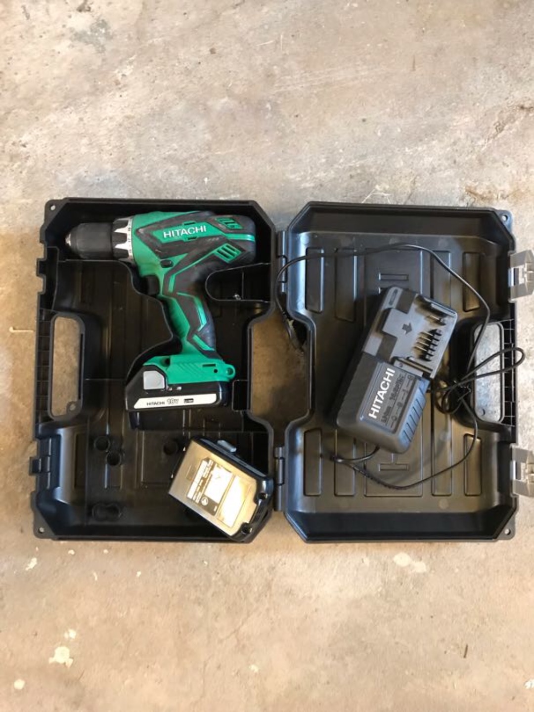 Borrskruvdragsre 18v hitachi