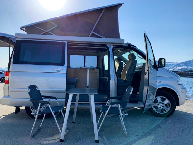 Vw t5 california - 4 soveplasser