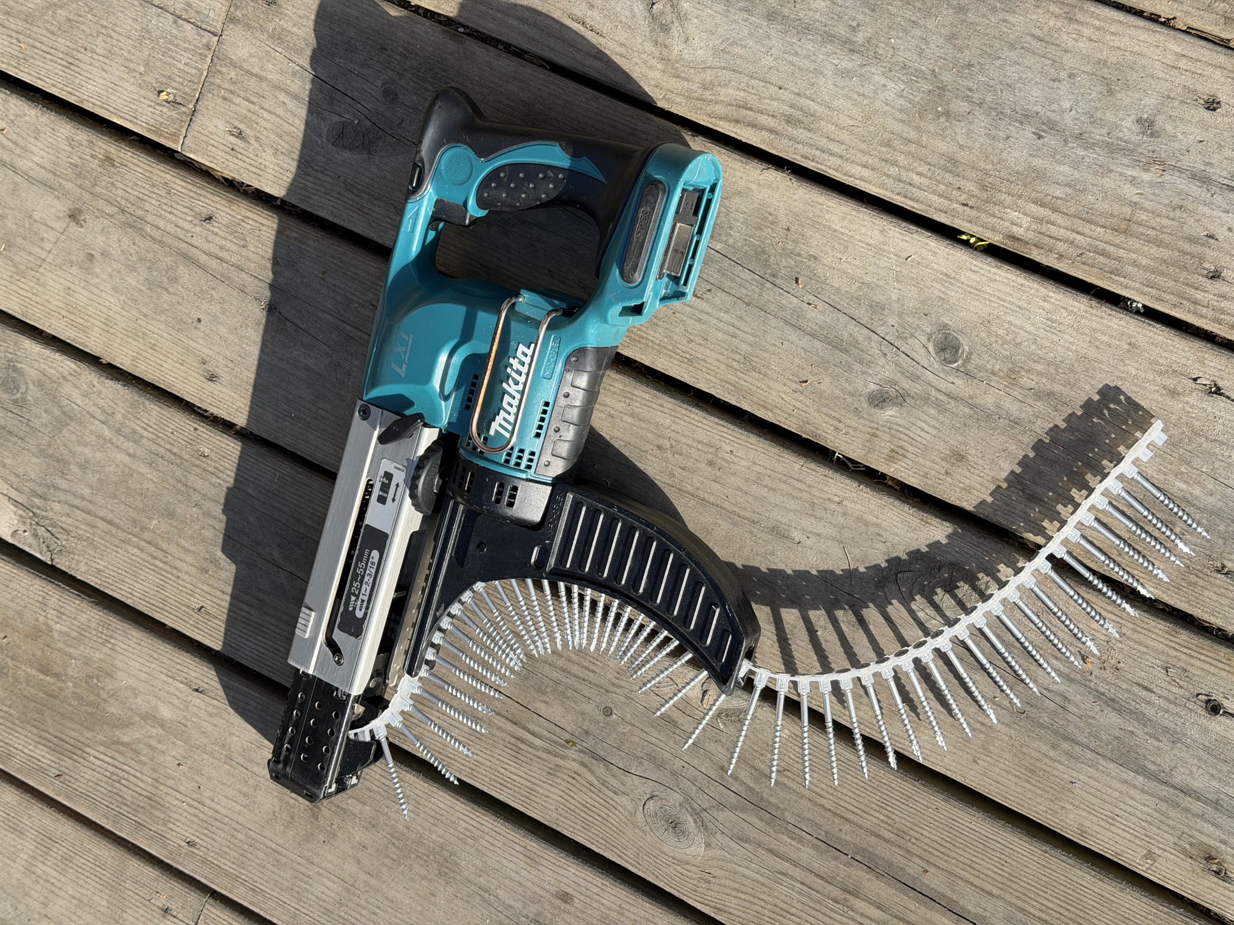 Makita 18v skruvautomat / bandad skruvdragare 25–55 mm