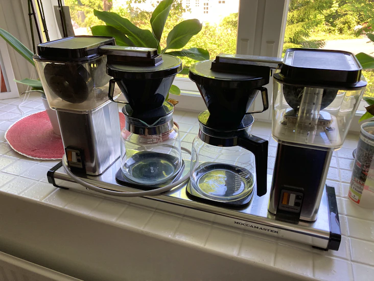 Kahden pannun moccamaster