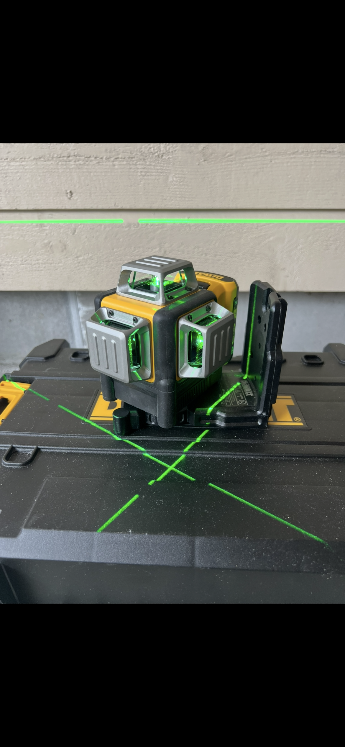 Dewalt krysslaser