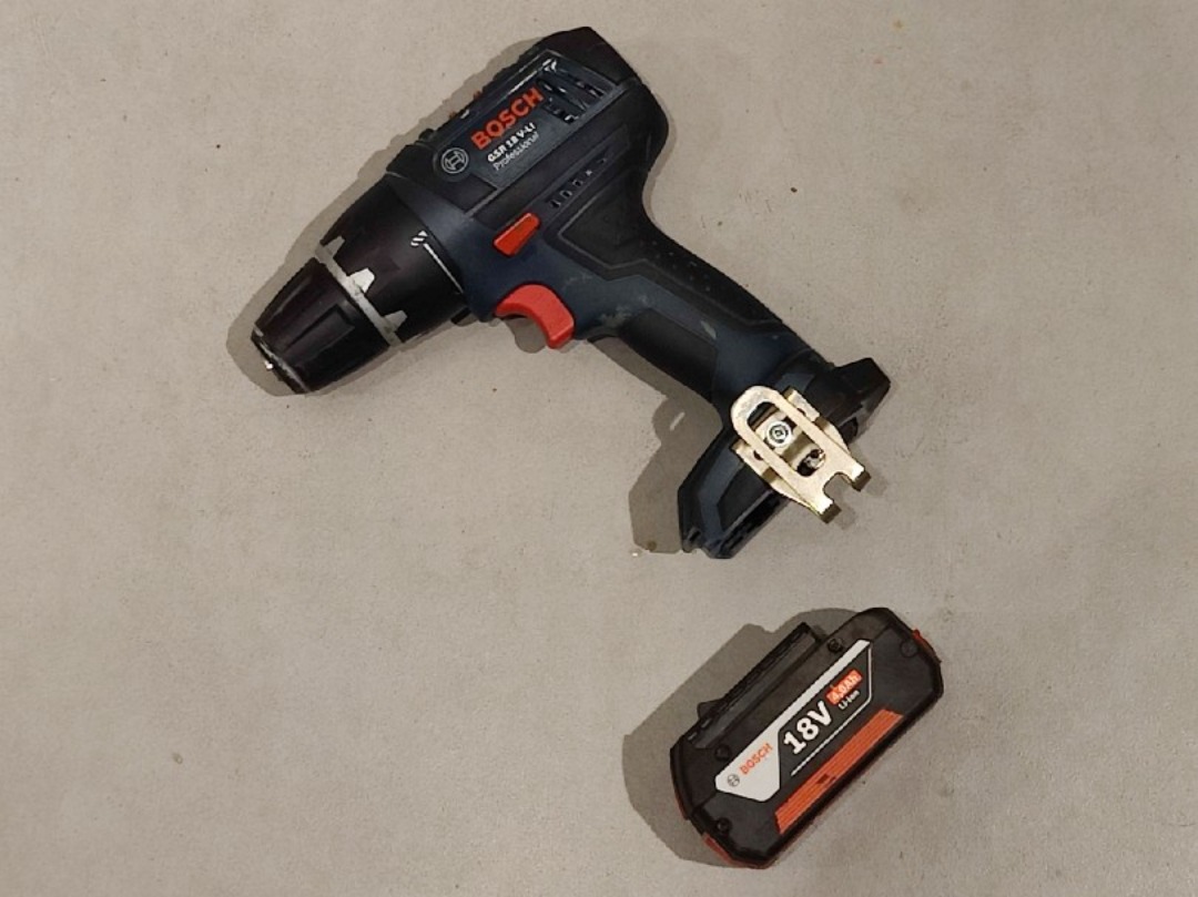 Blå bosch gsr 19 v-li