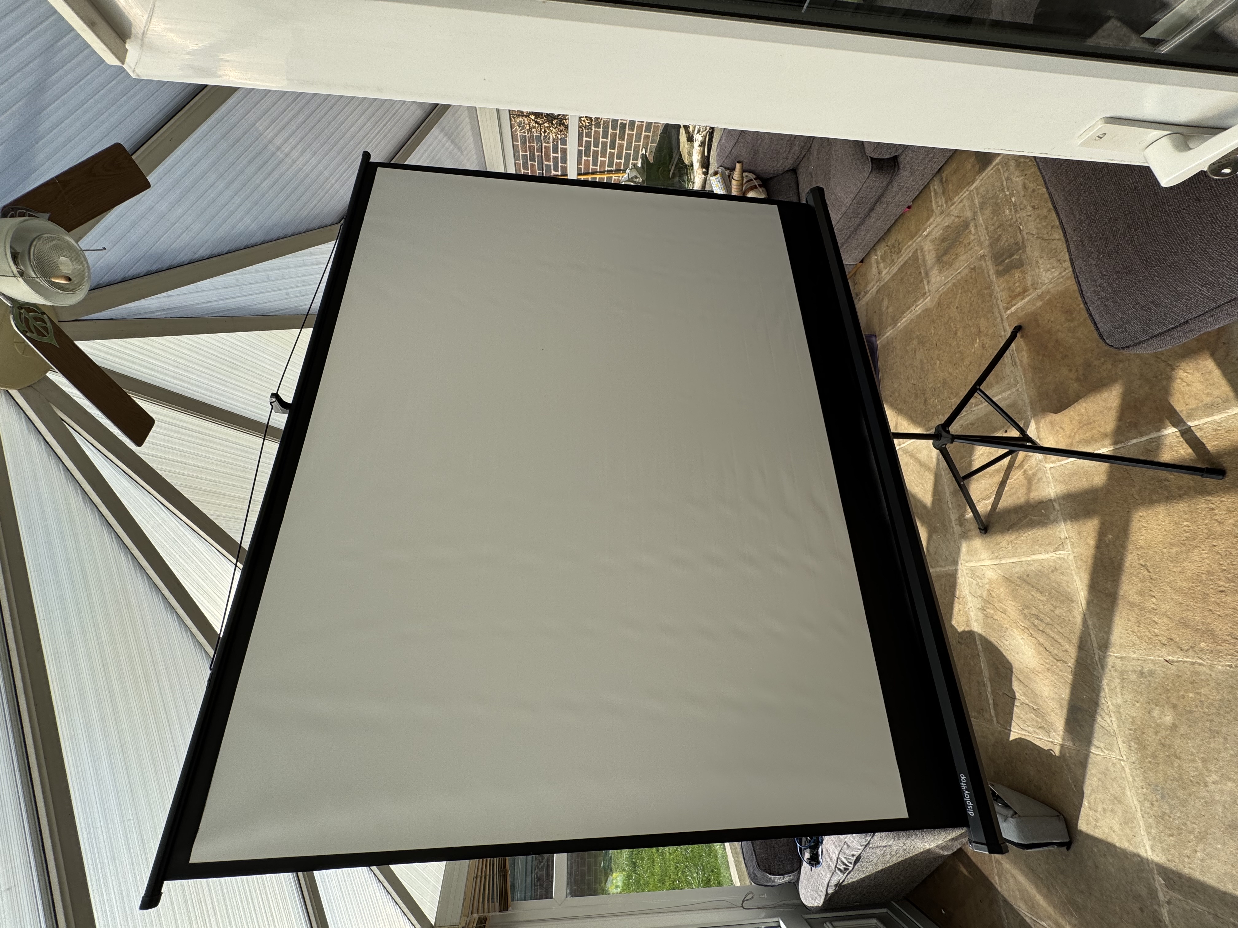 100” portable projector screen