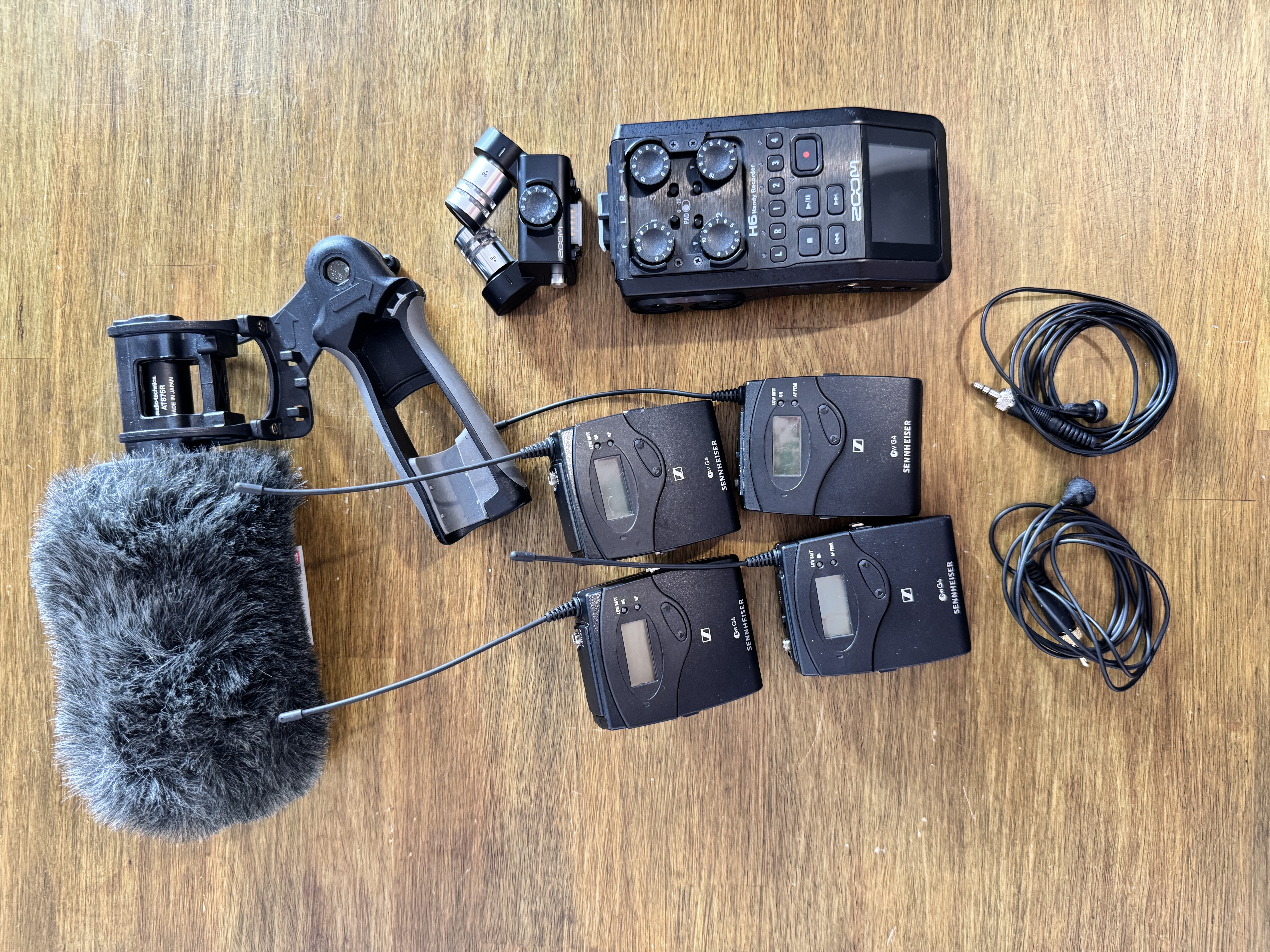 Sennheiser g4 radio mic kit – 2 × wireless lavalier systems