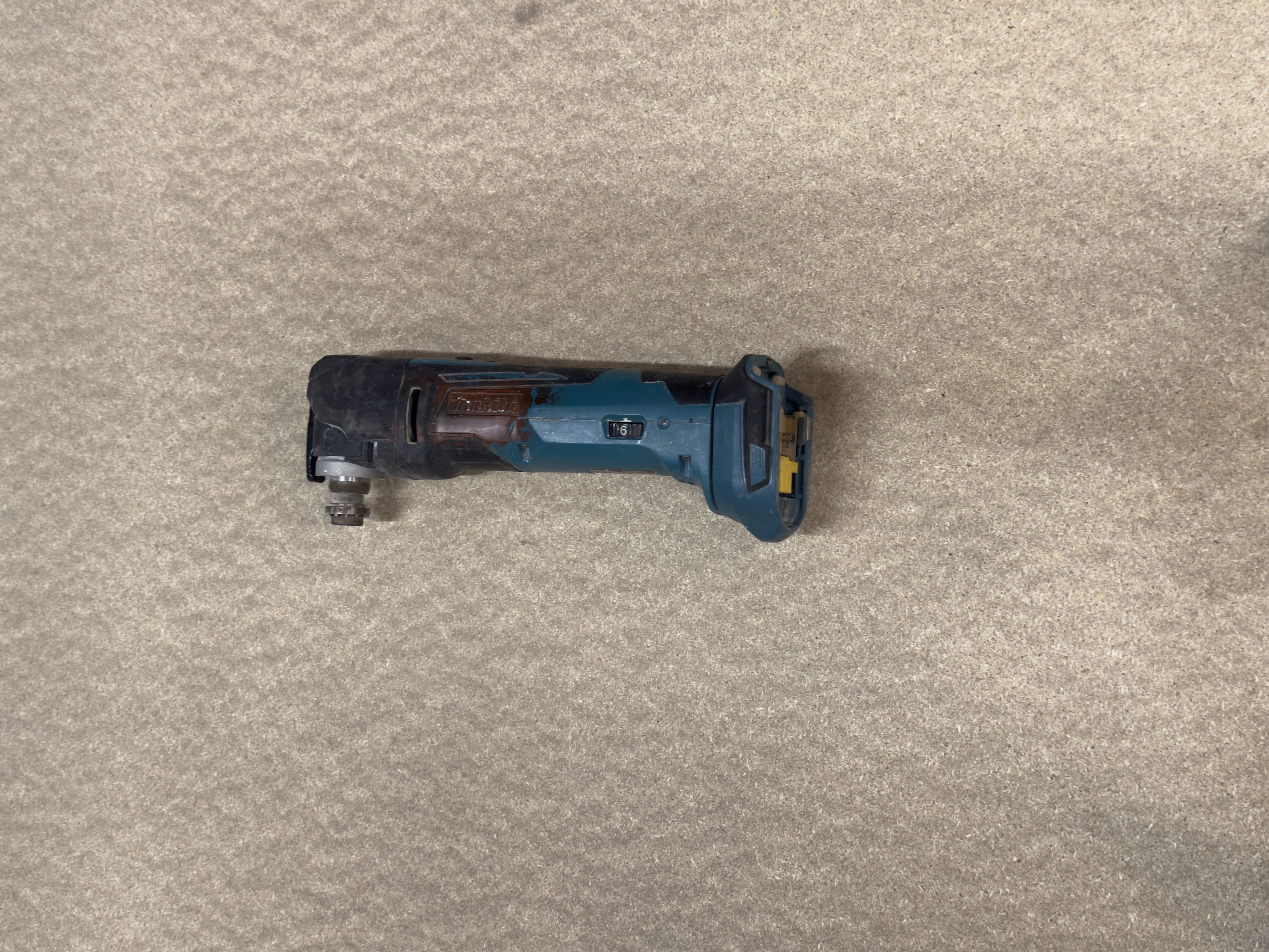 Makita multicutter batteri