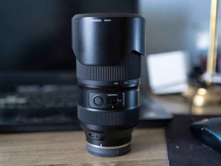 Tamron 70-180 mm, f/2.8 diiii vc vxd g2