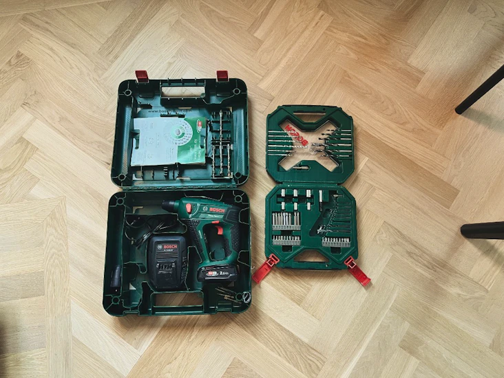 Batteridriven borrhammare & skruvdragare