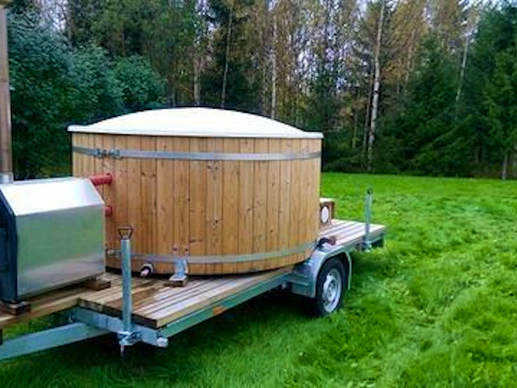 Kylpytynnyri 6-10 henkilölle