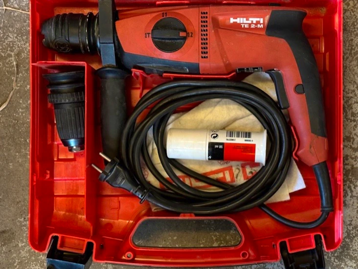 Hilti te 2-m slagborrmaskin