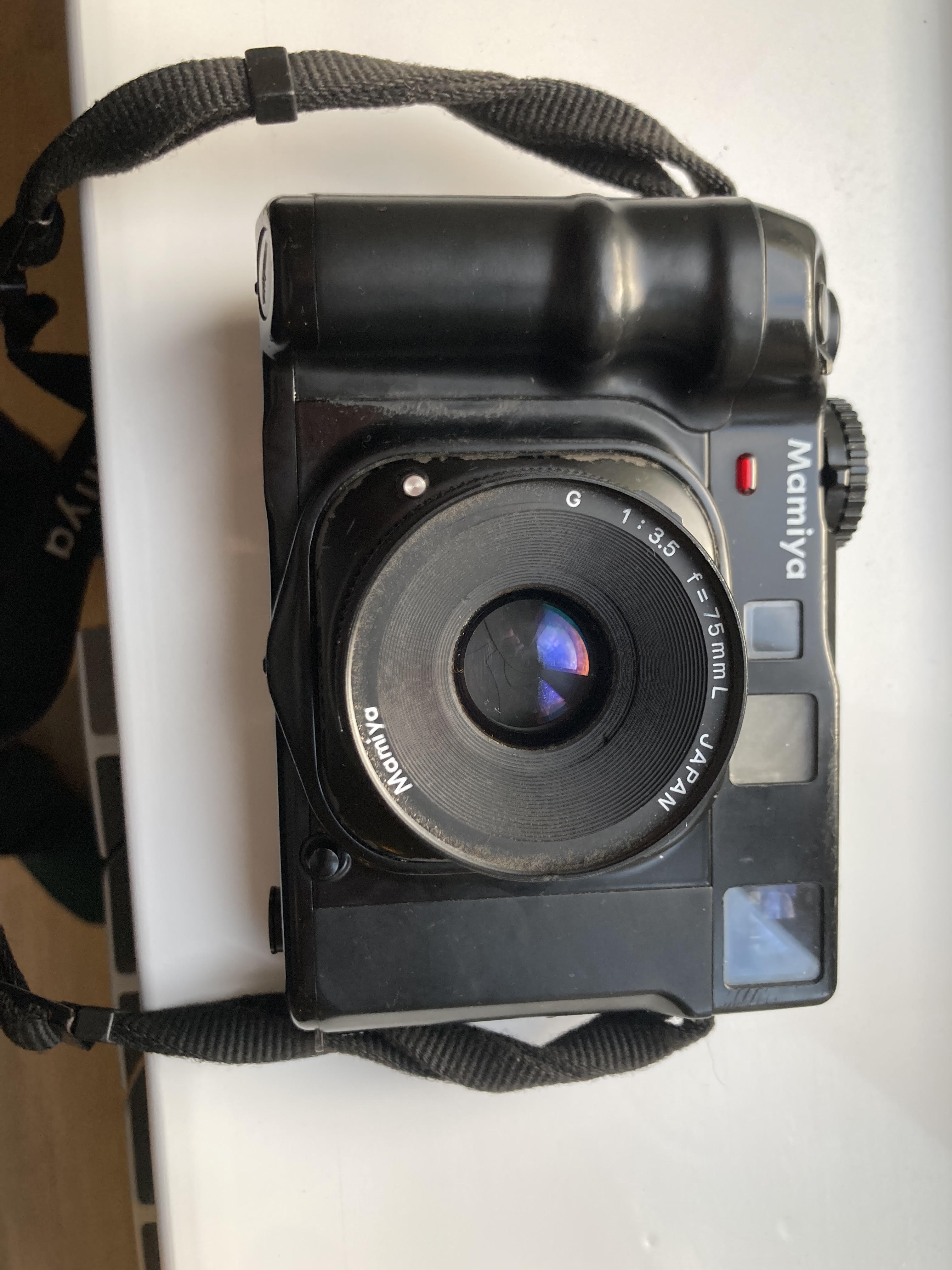Mamiya 6mf rangefinder with 75mm lense