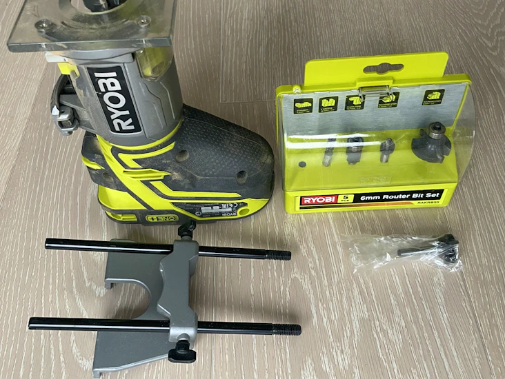 Ryobi handöverfräs