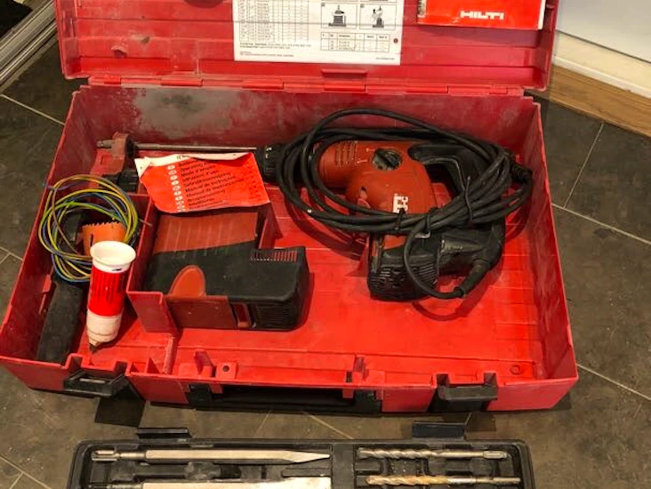Borrhammare hilti borr och bilningsset sds+