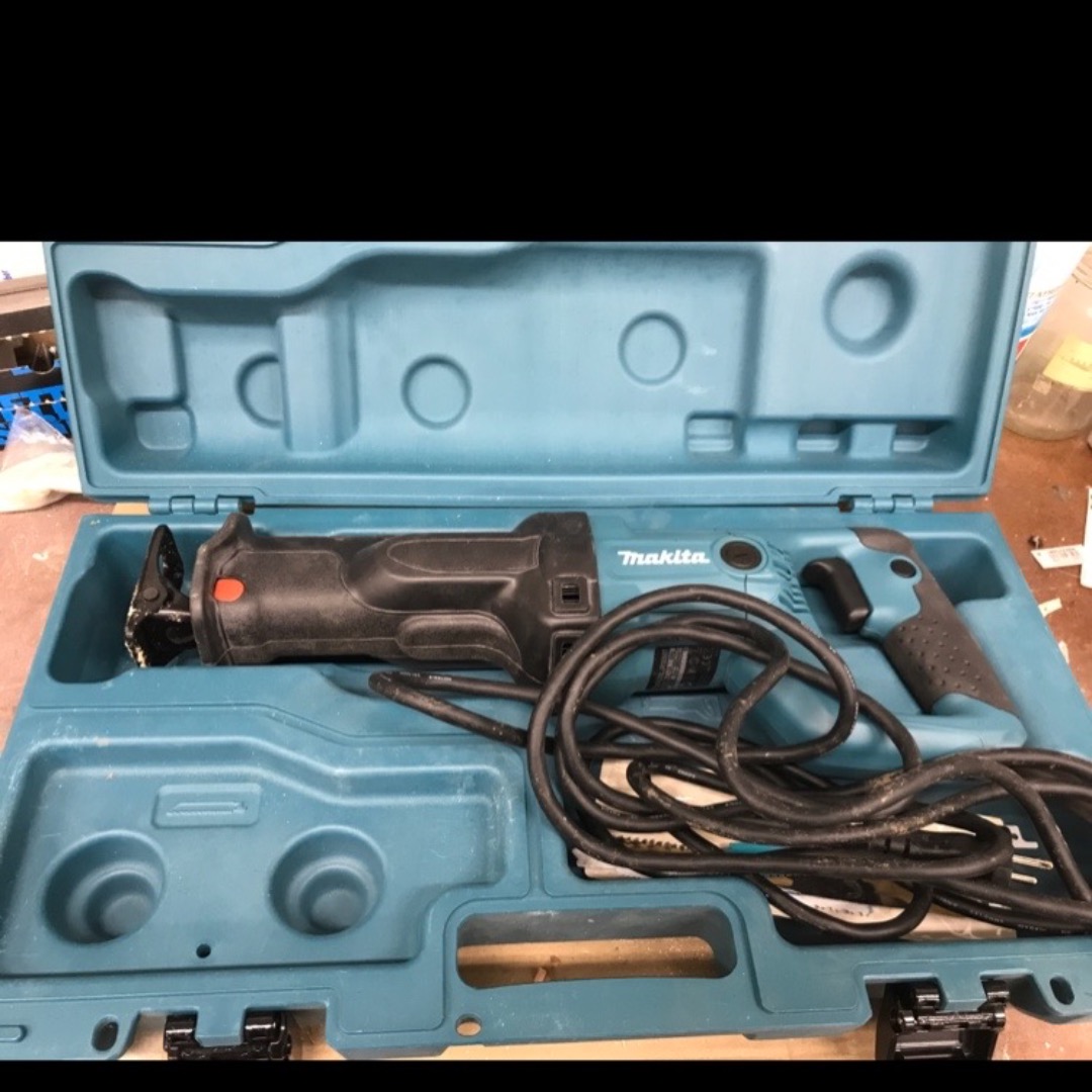 Makita 