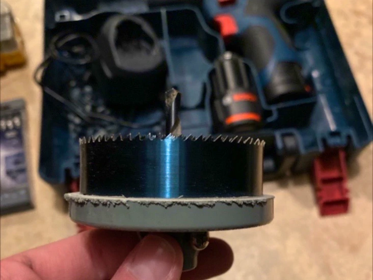 Skruvdragare med hålsåg