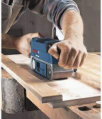 Bosch gbs 75 ae professional båndsliper til leie. 