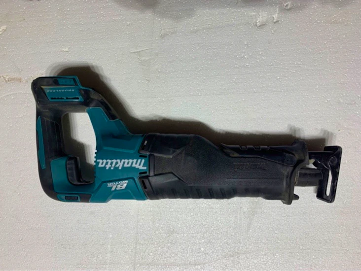 Makita djr187