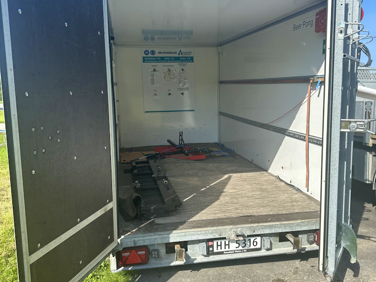 Skaphenger med nedfellbare lemmer