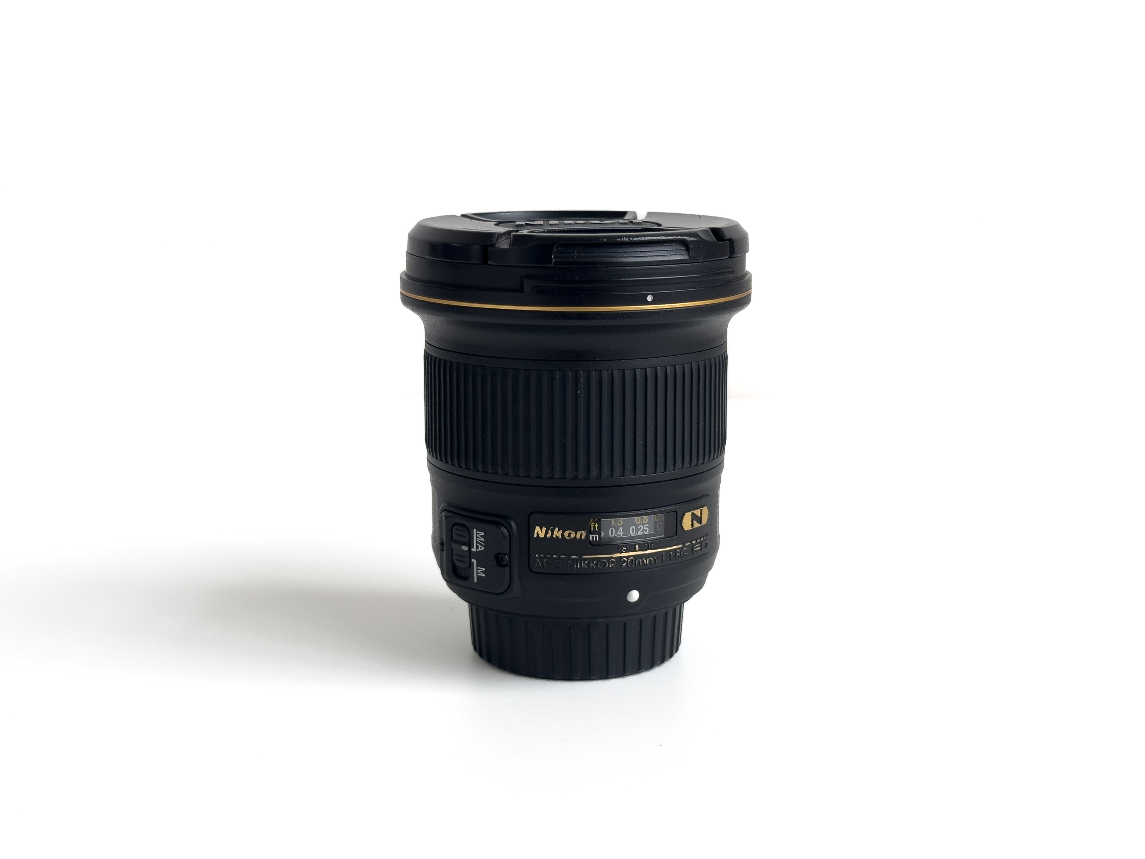 Nikon af-s 20mm f/1.8g ed (nikon f6)
