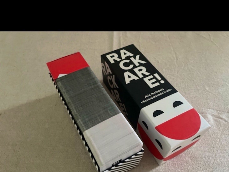 Rackare - cards against humanity på svenska