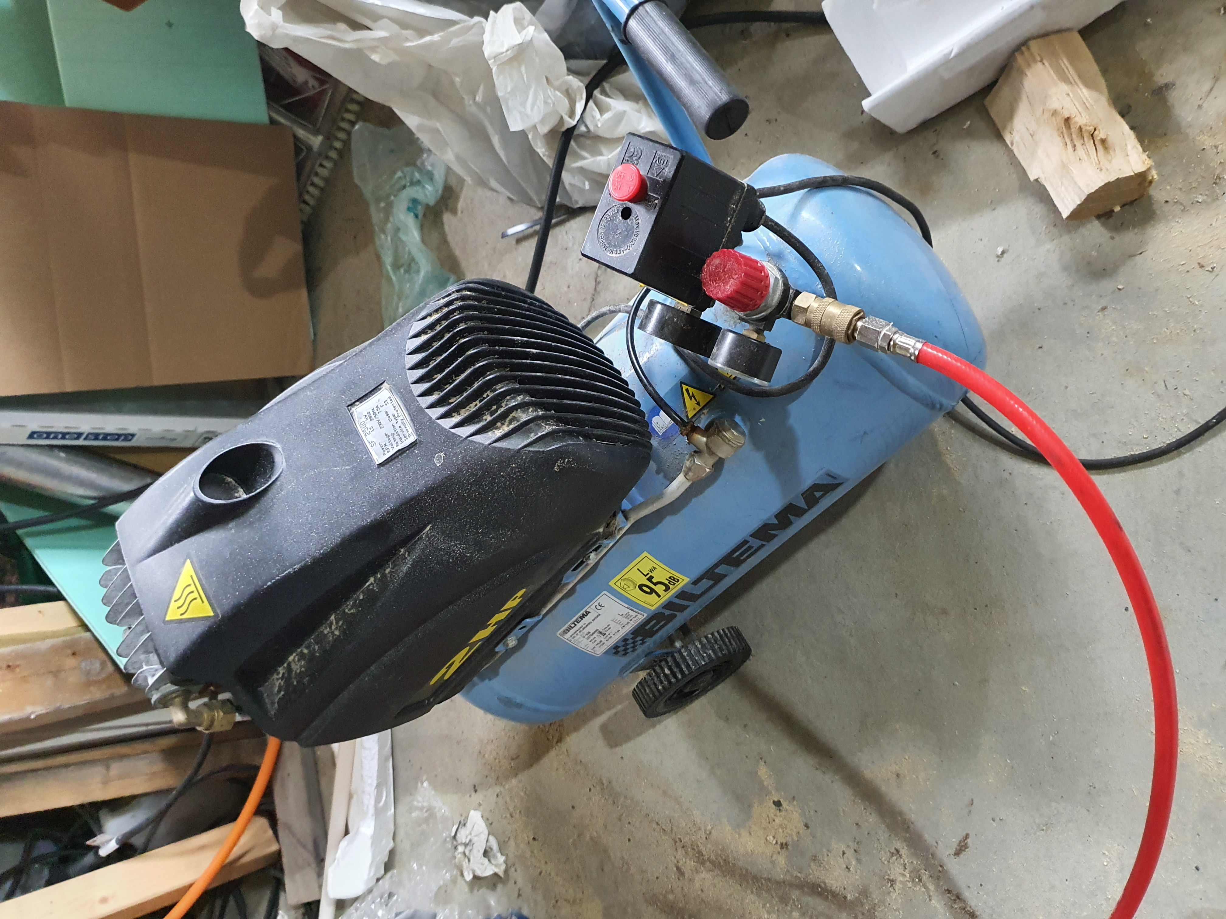 🔧 biltema 24l kompressor – 1,5 hk, 8 bar – perfekt til heim og verkstad!