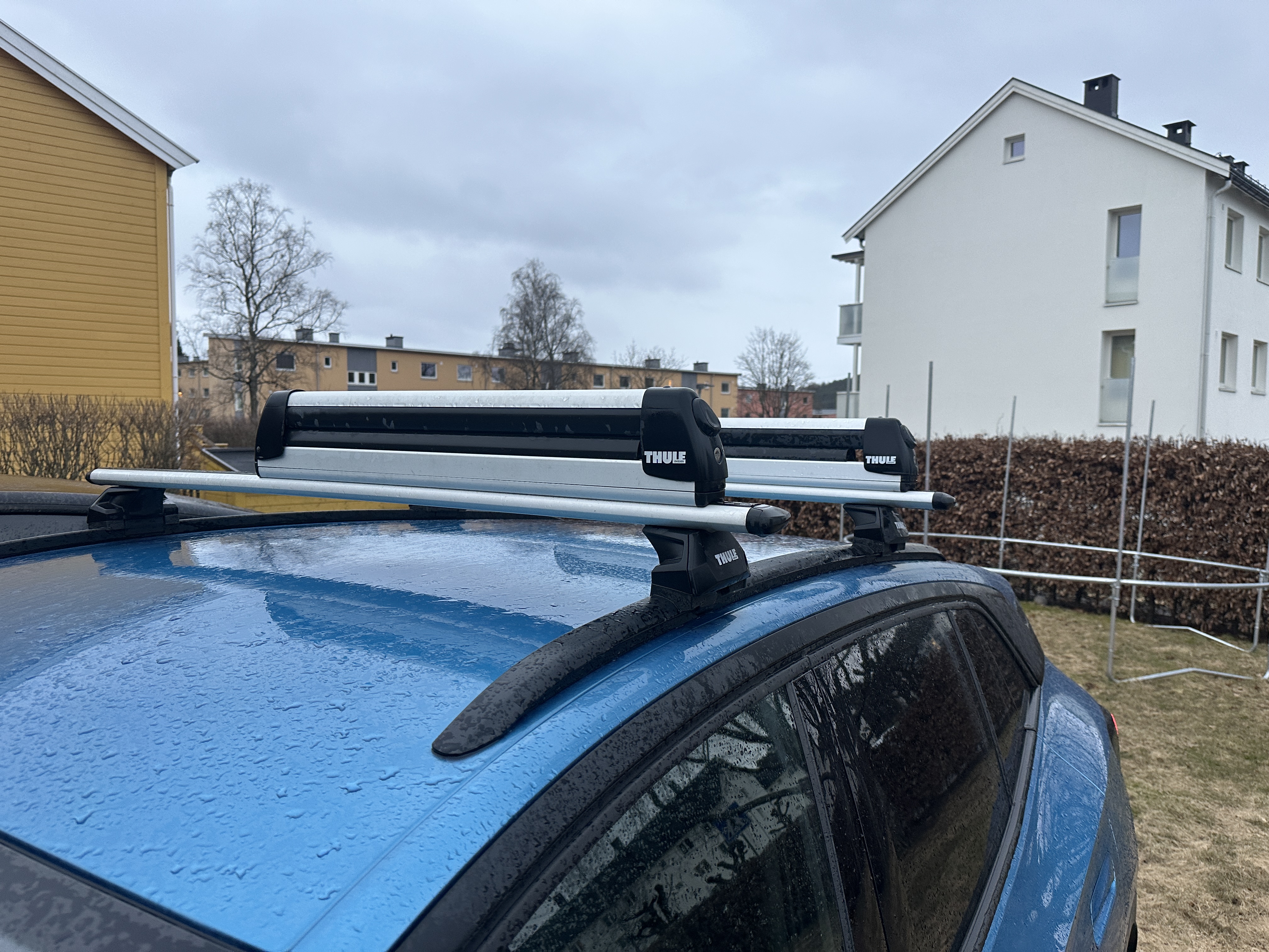 Thule skistativ