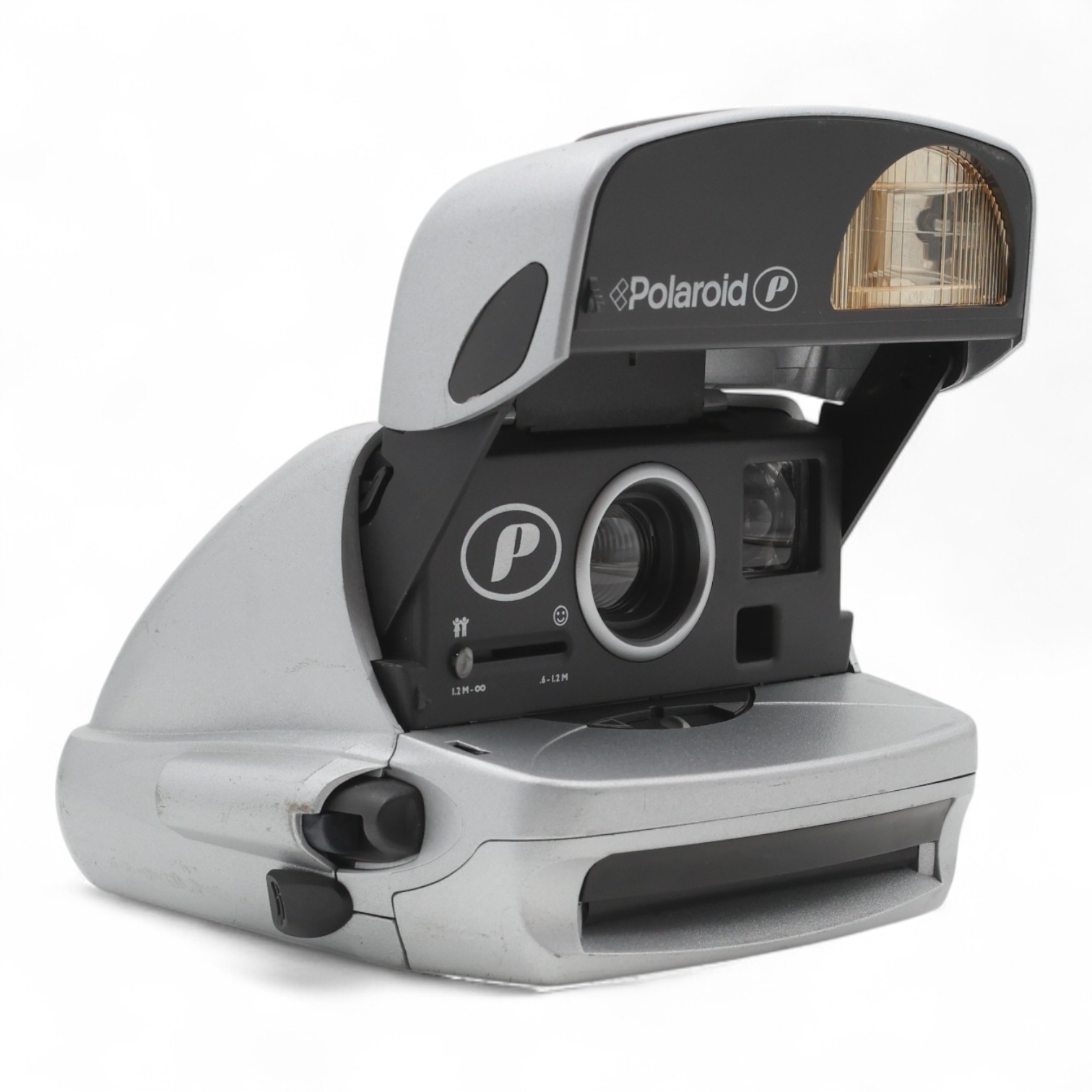 Polaroid originals 600 round instant camera