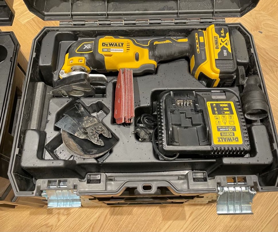 Multiverktøy (dcs355)