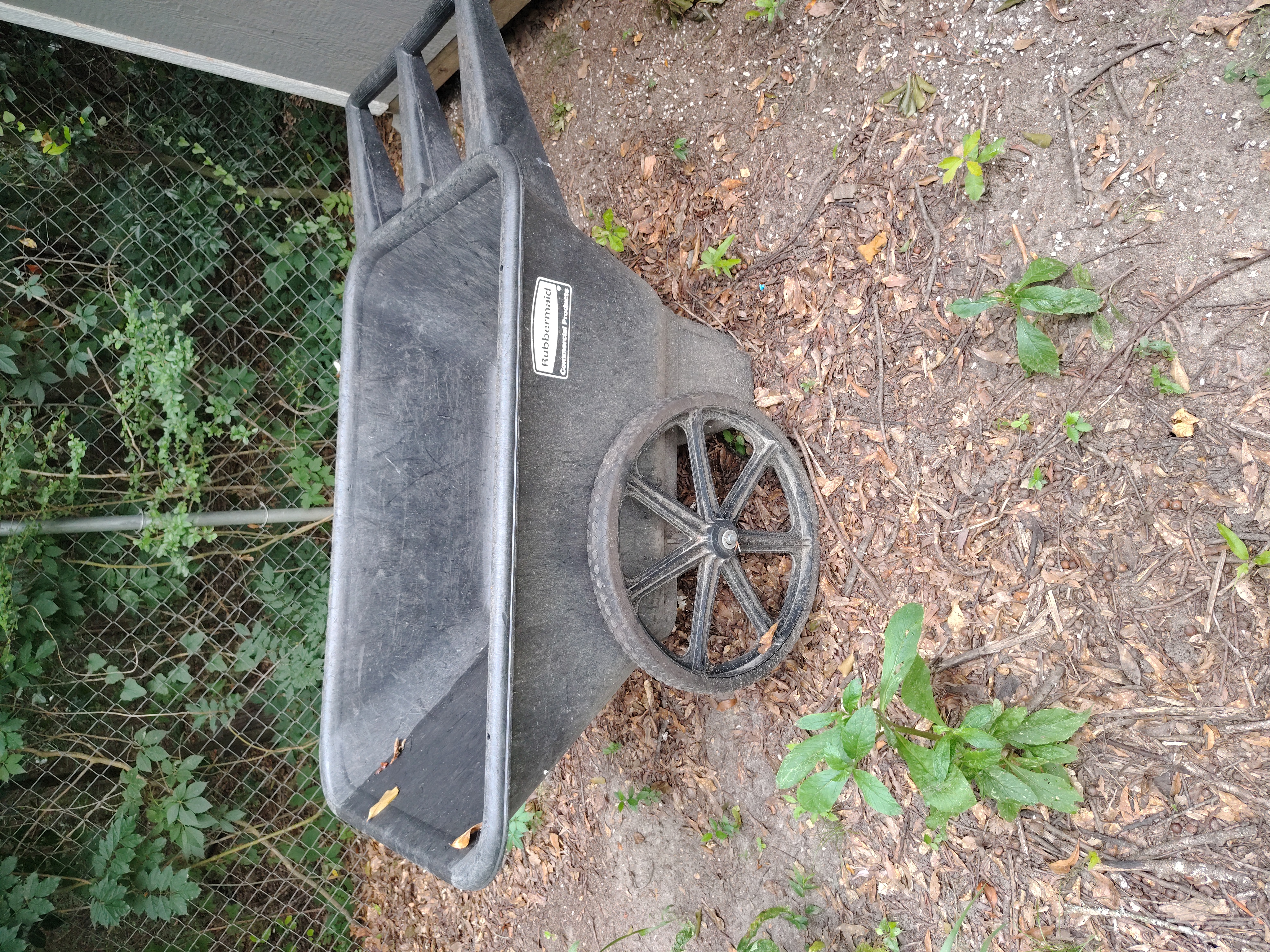 2 wheeled wheelbarrow