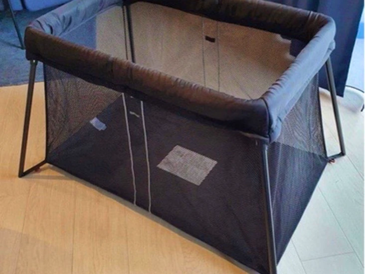 Babybjørn reiseseng