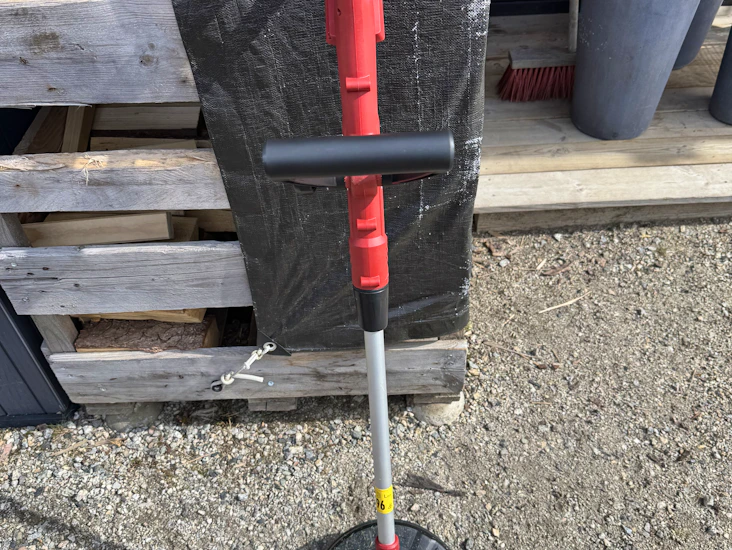 Batteridrevet kantklipper