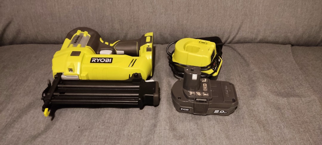 Ryobi spikerpistol r18n18g