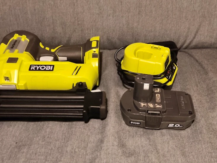 Ryobi spikerpistol r18n18g