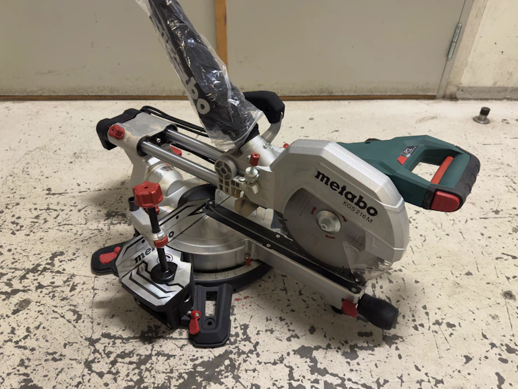 Metabo kgs 216 m kapp- og gjærsag