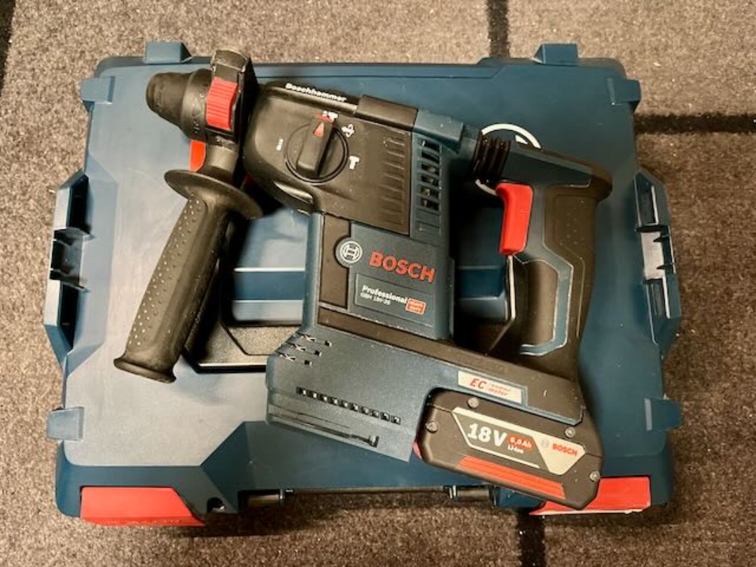 Bosch gbh 18v-26 borhammer med bor