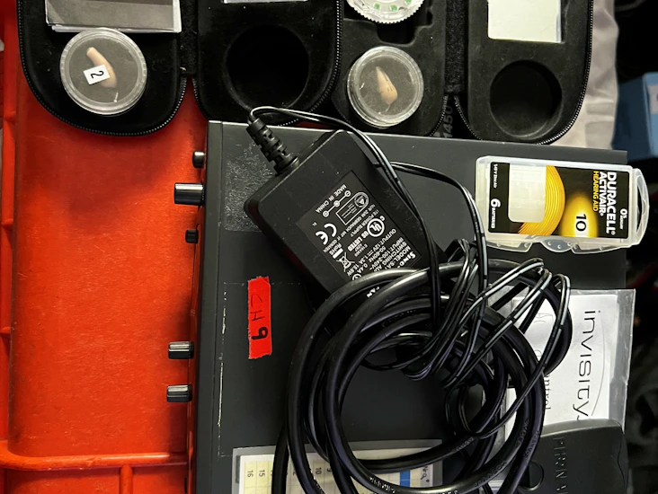 Phonak invisity earpieces x2 & phonak tx-300v vhf transmitter