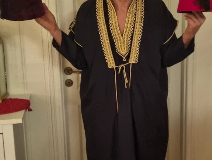 Islamsk arabisk dress (afrika) sort