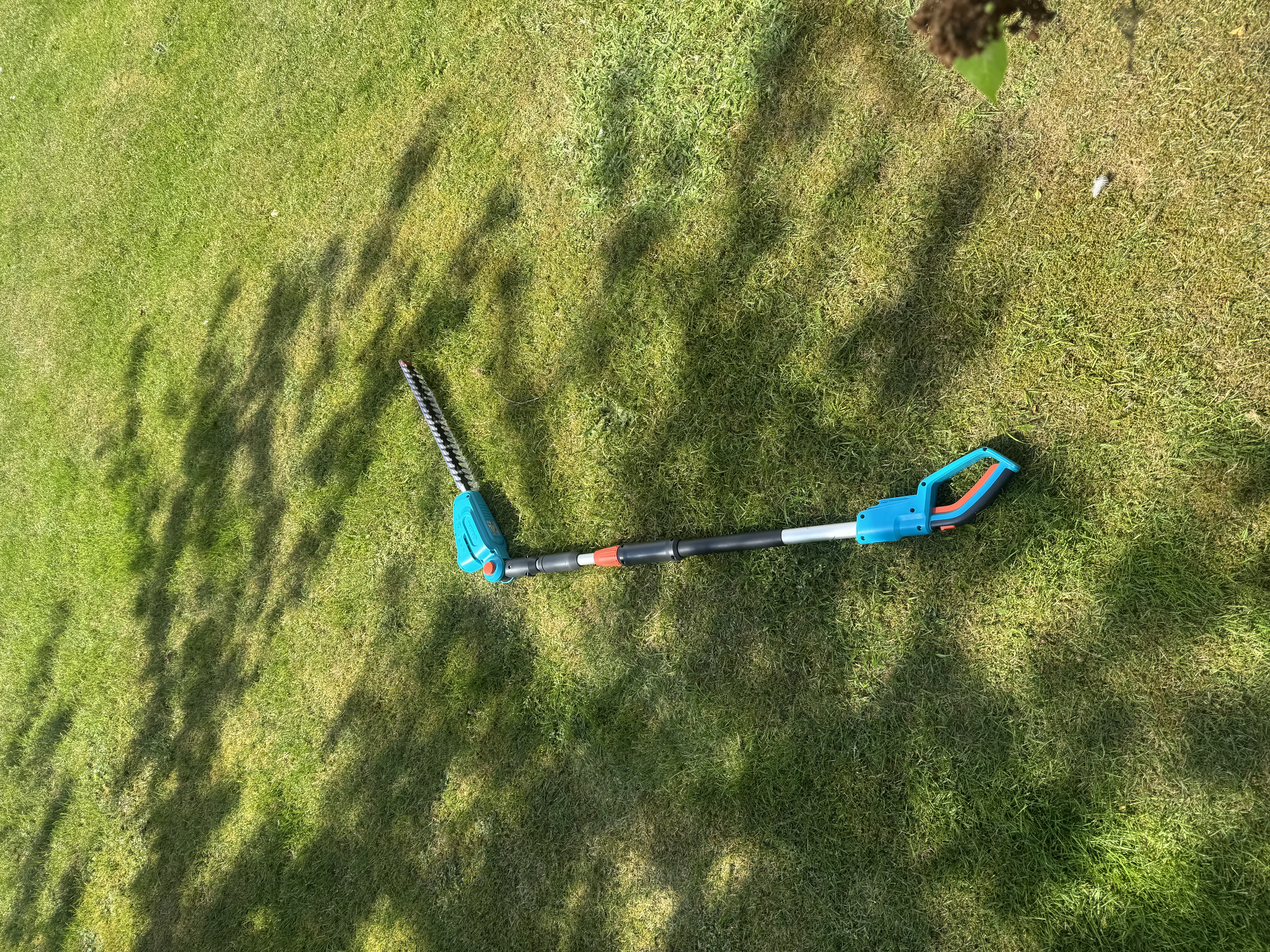 Gardena teleskophäcksax, batteridriven