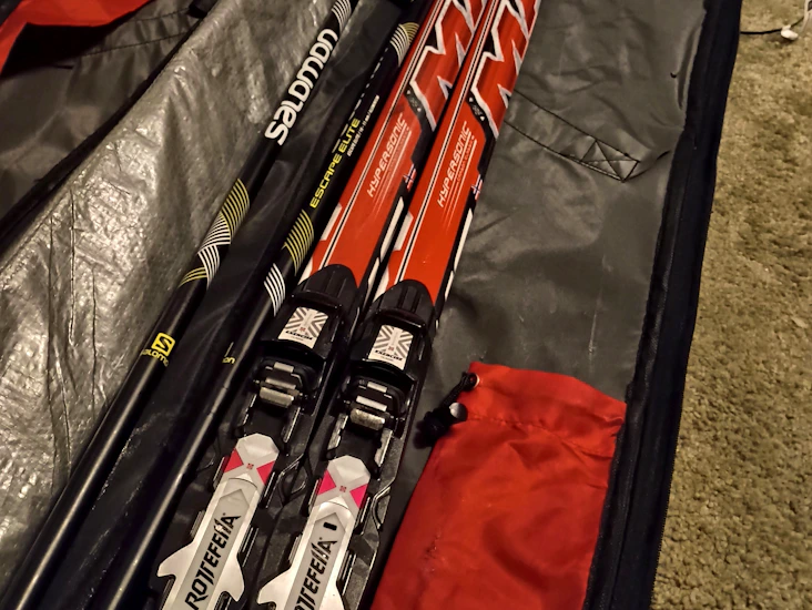 Skidor med stavar, madshus hypersonic classic