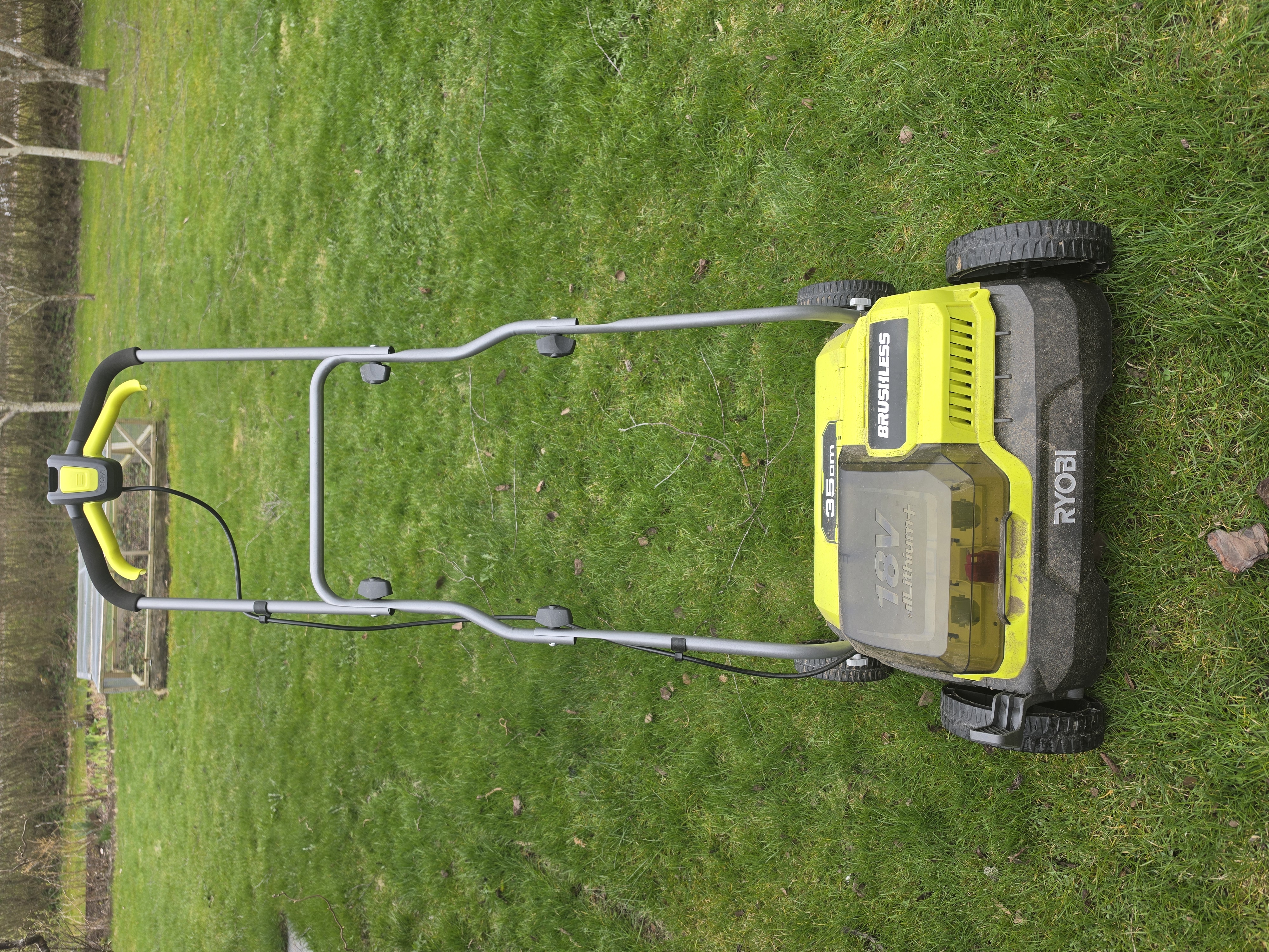 Ryobi vertikalskärare