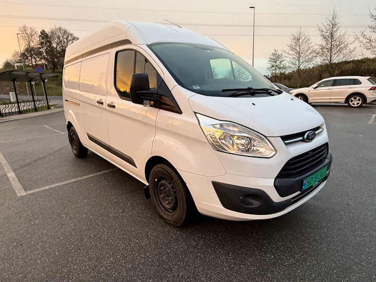 Ford transit custom long and high