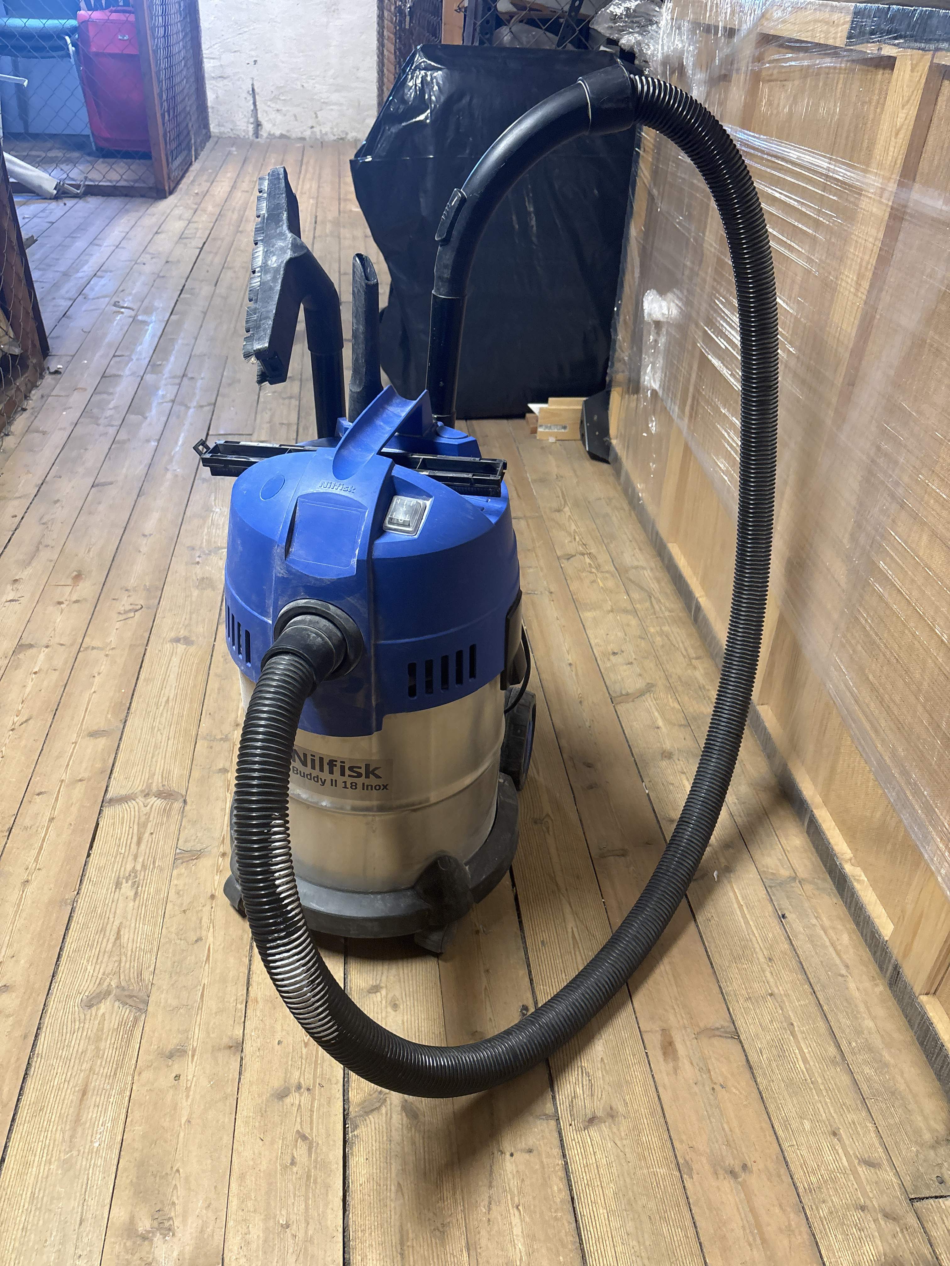Nilfisk buddy 2 18 inox 