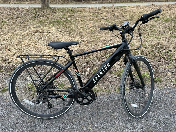 Vélo électrique / electric bike aventon soltera