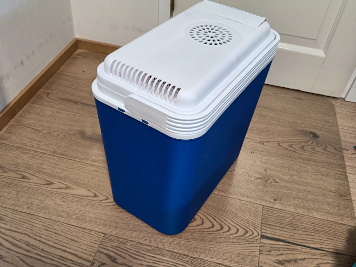 Kylmälaukku 12v 22l