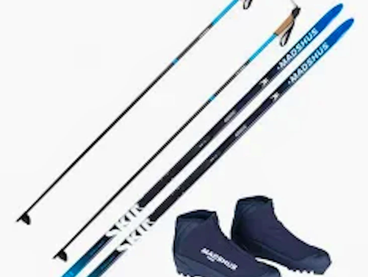 Löparskidor (70 kg) + kängor (stl. 38) + stavar. brännö